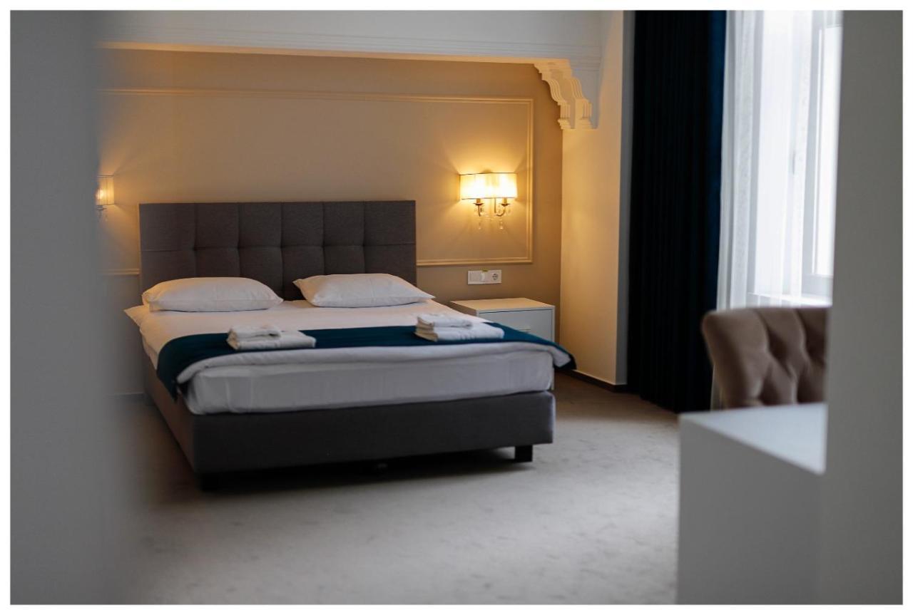 Vila Berlin Hotel Brassópojána Kültér fotó