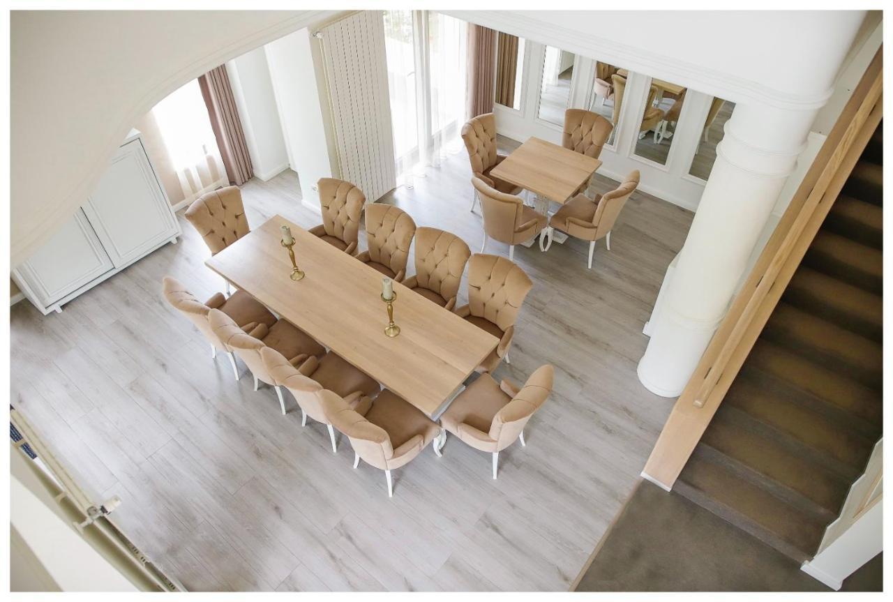 Vila Berlin Hotel Brassópojána Kültér fotó