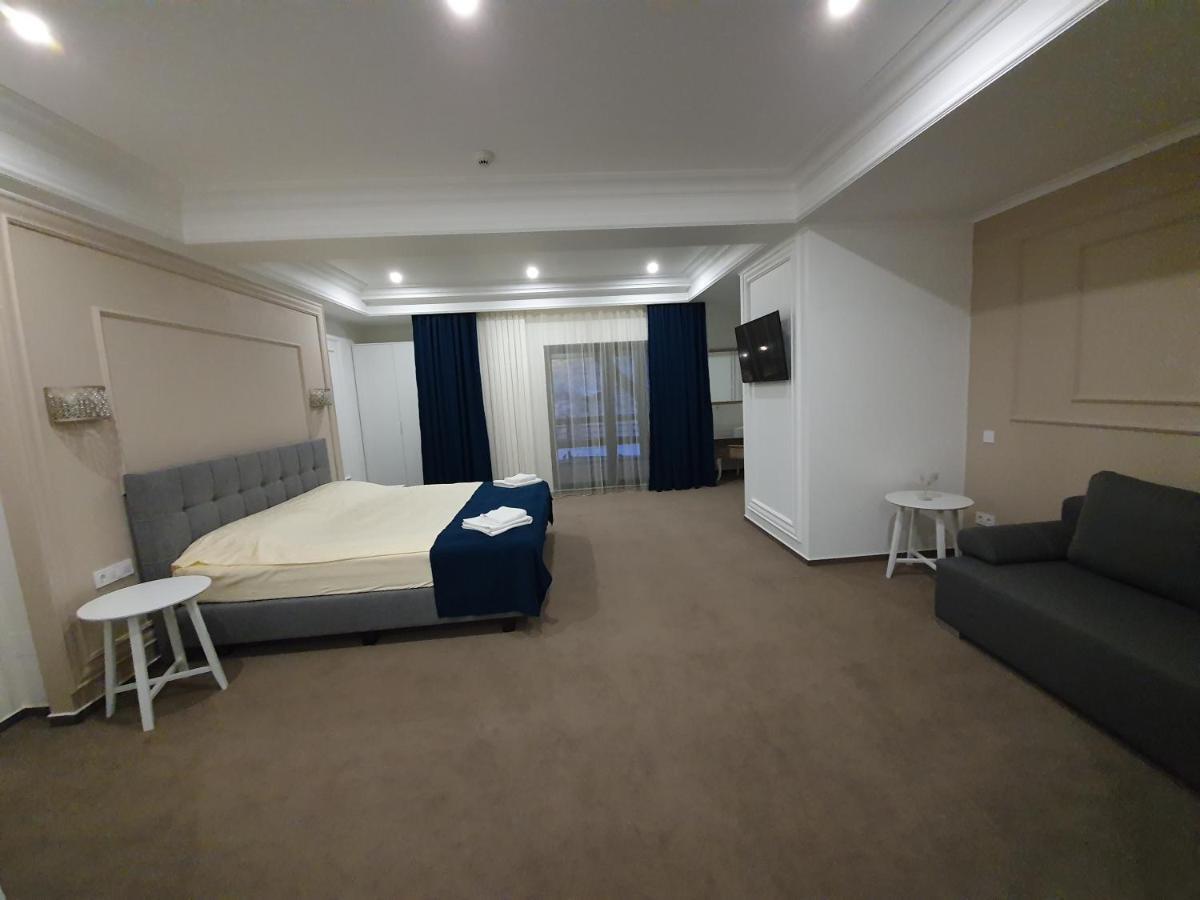 Vila Berlin Hotel Brassópojána Kültér fotó