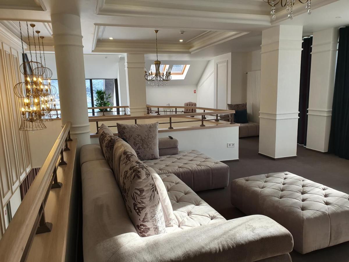 Vila Berlin Hotel Brassópojána Kültér fotó