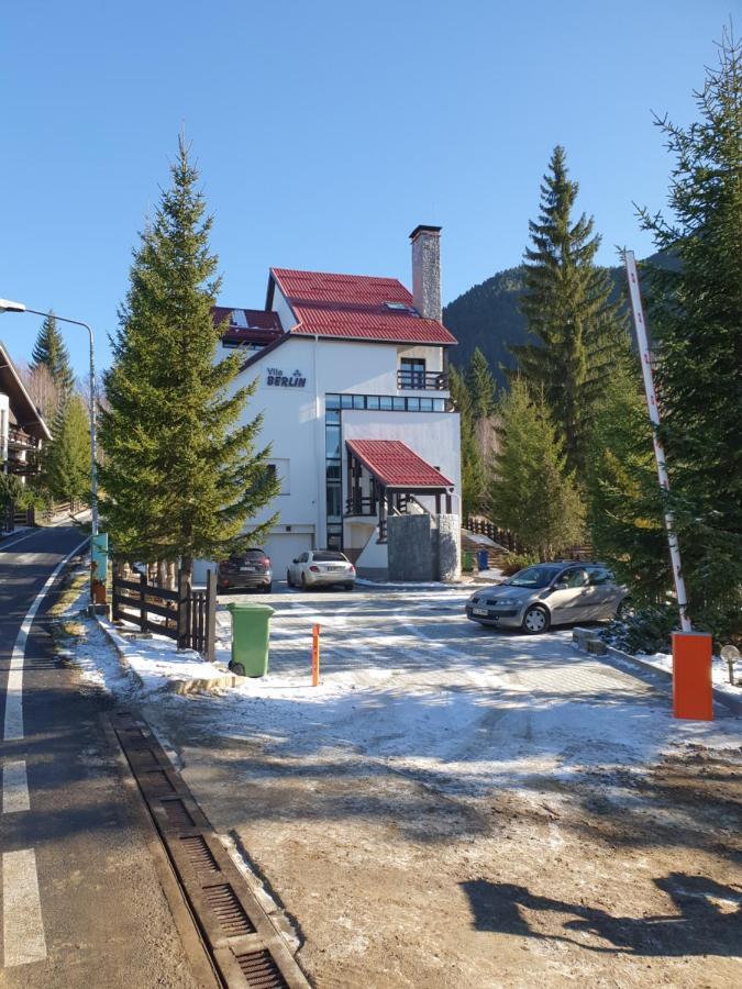 Vila Berlin Hotel Brassópojána Kültér fotó